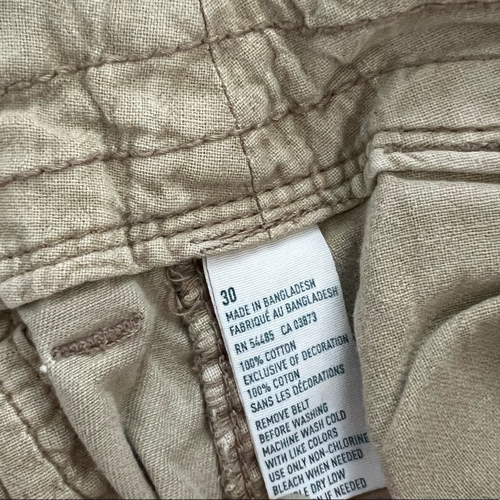 Khakis - Picture 4 of 5